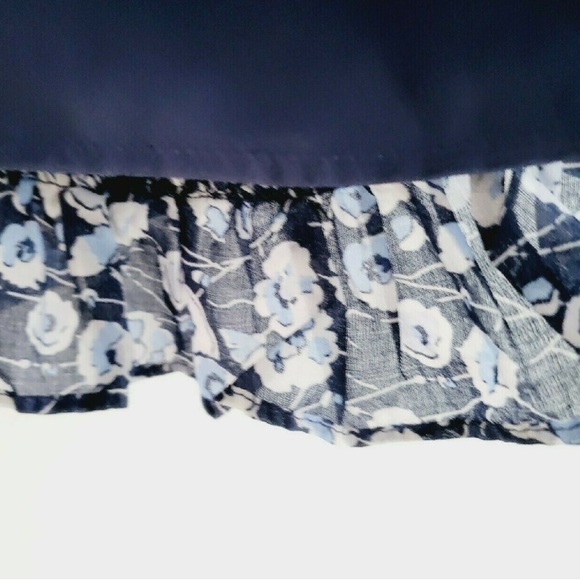 Eva Mendes Ruffle Mini Skirt - New York & Co. / 12 - Picture 7 of 9